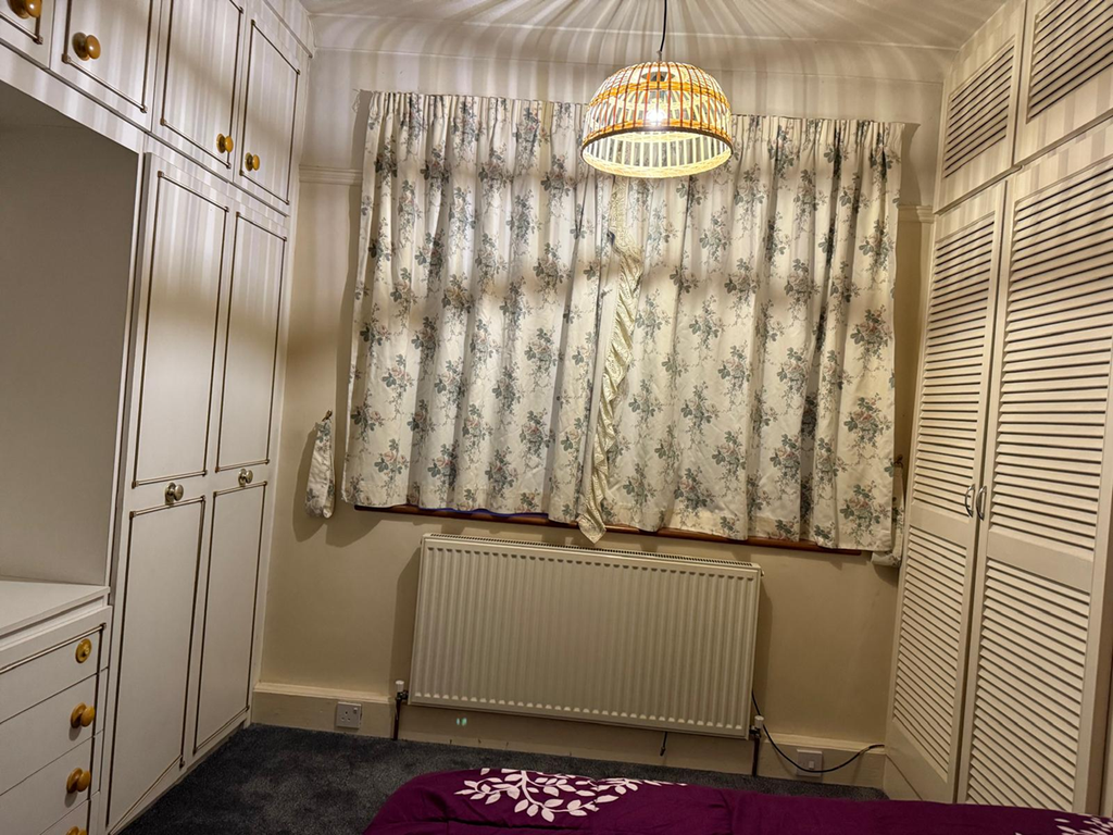 Property photo 3 of 8