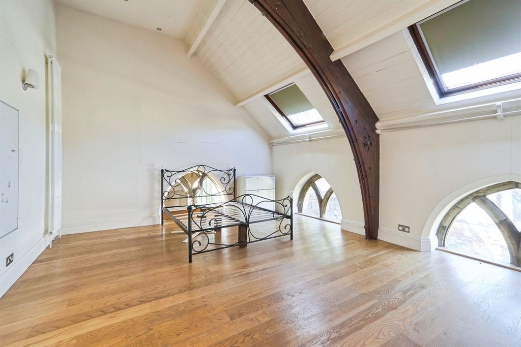 Additional image 18 of 3 bed property for saleRadcliffe Lane, Pudsey LS28