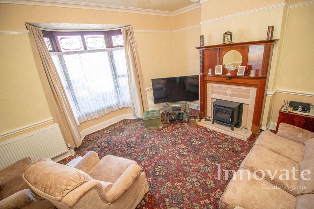 Property photo 2 of 11 Photo 1
