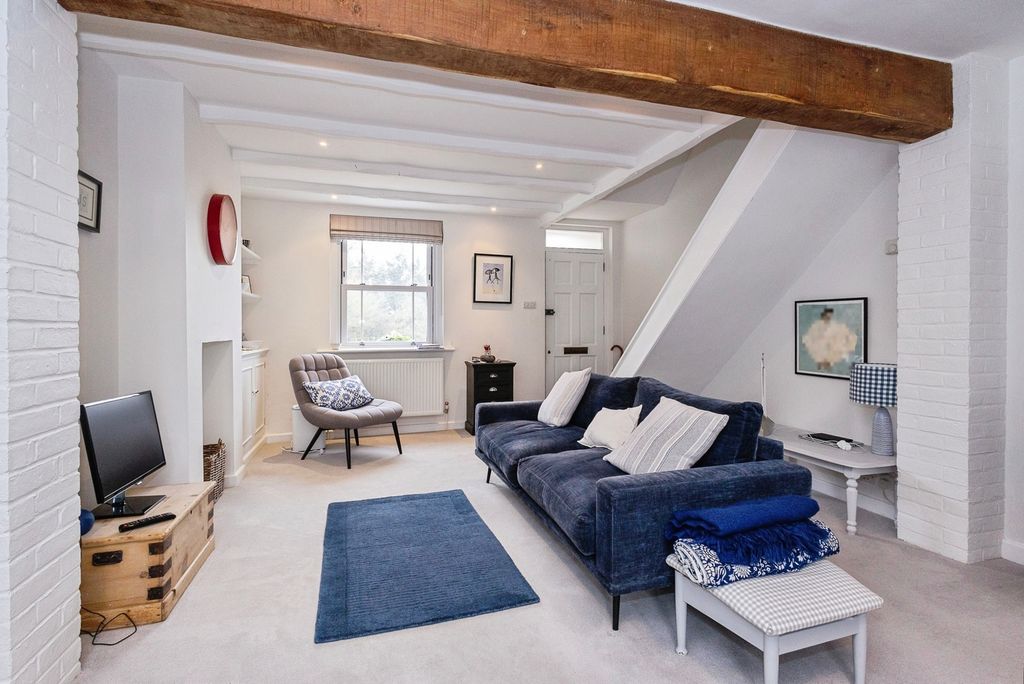 Property photo 3 of 19 Pbox-Img.Jpg