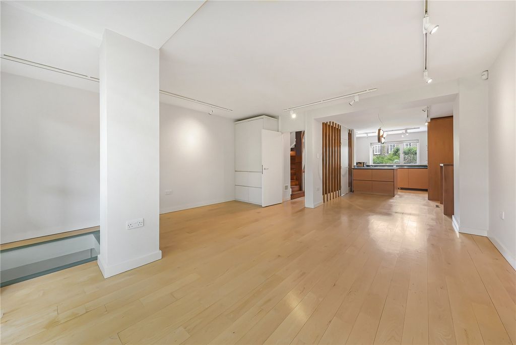 Property photo 1 of 25 Picture No. 19