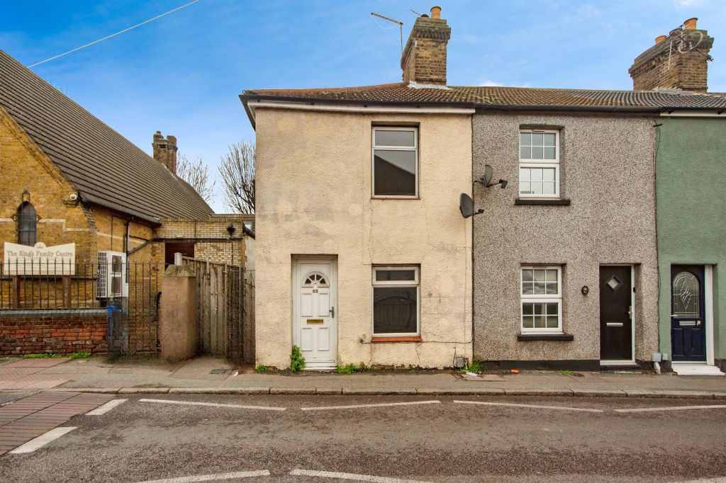 Property photo 1 of 12