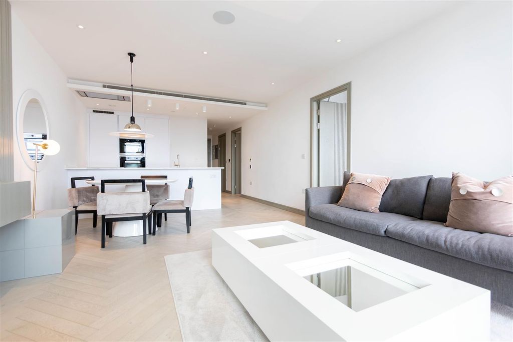 Property photo 1 of 7 Reception Room.Jpg