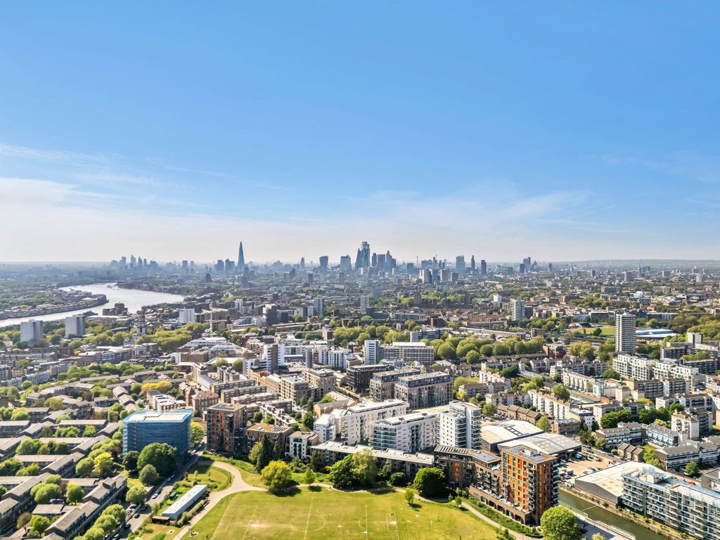 Property photo 3 of 21