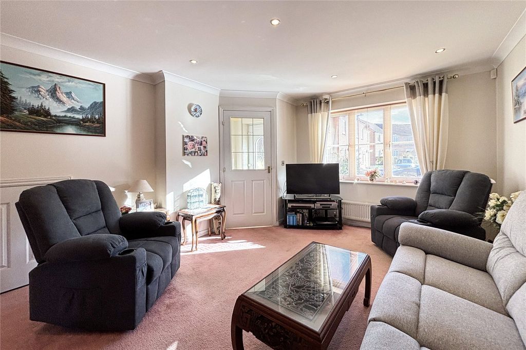 Property photo 3 of 19 Picture No. 13