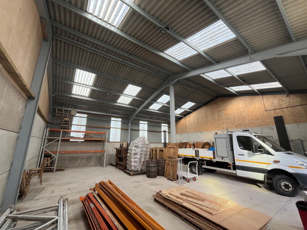 Property photo 3 of 3