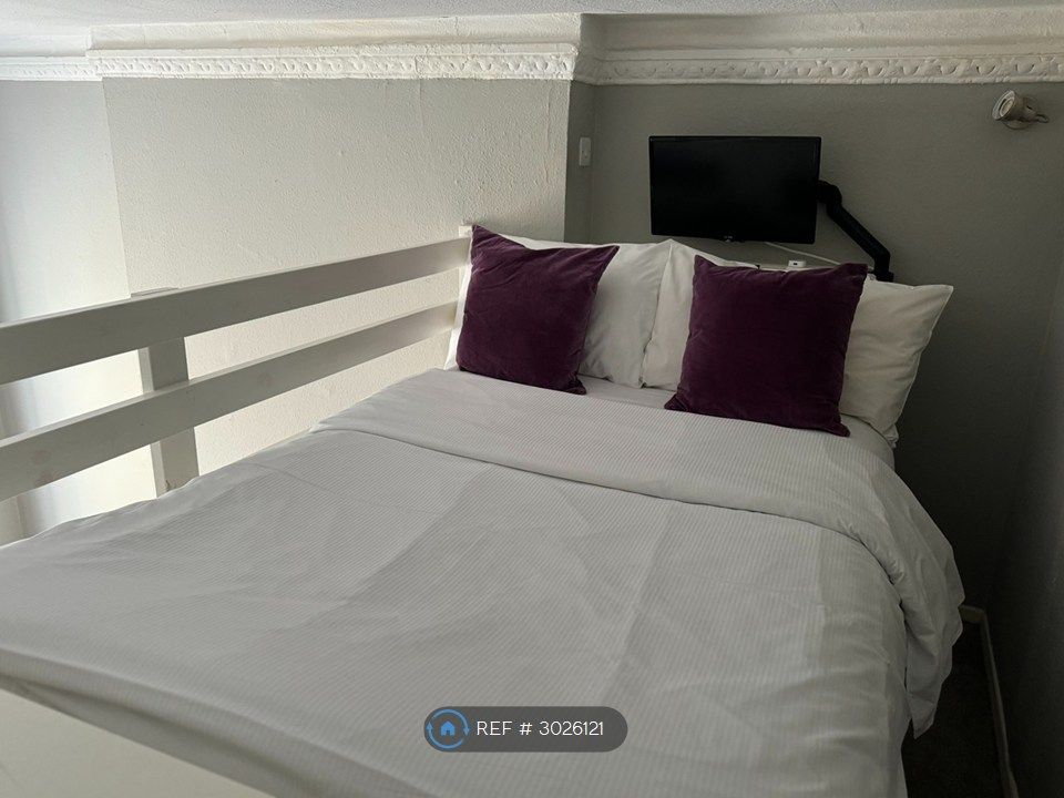 Property photo 2 of 5 Bed Space