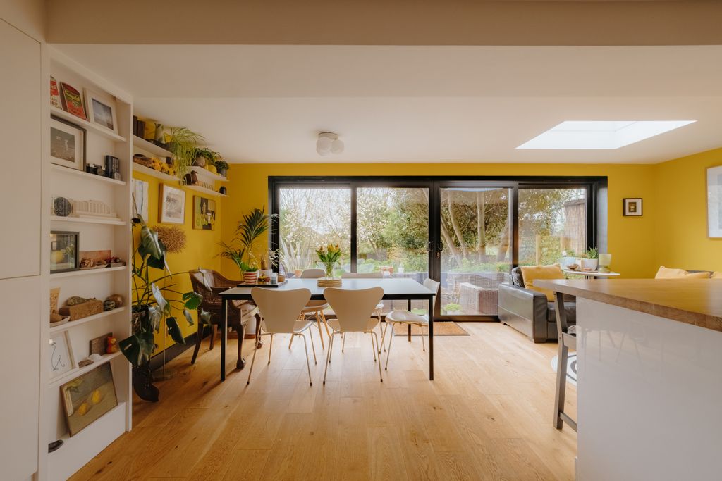 Property photo 1 of 29 Croft-Stleonards-Simar-Interior-6