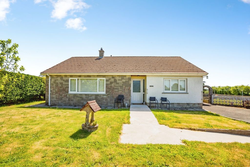 Property photo 1 of 26 Pbox-Img.Jpg