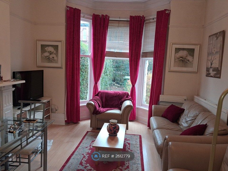 Property photo 2 of 11