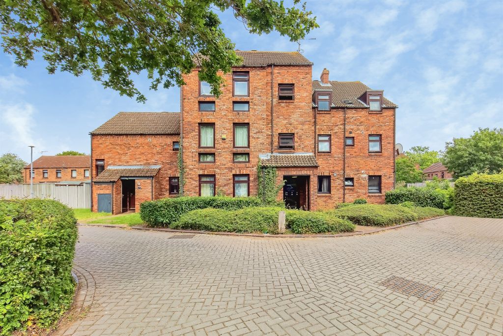 Property photo 1 of 16