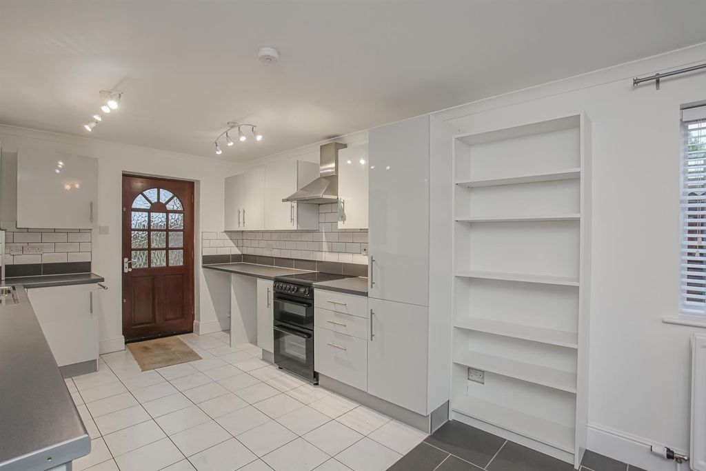 Property photo 3 of 21 Img_9781.Jpg