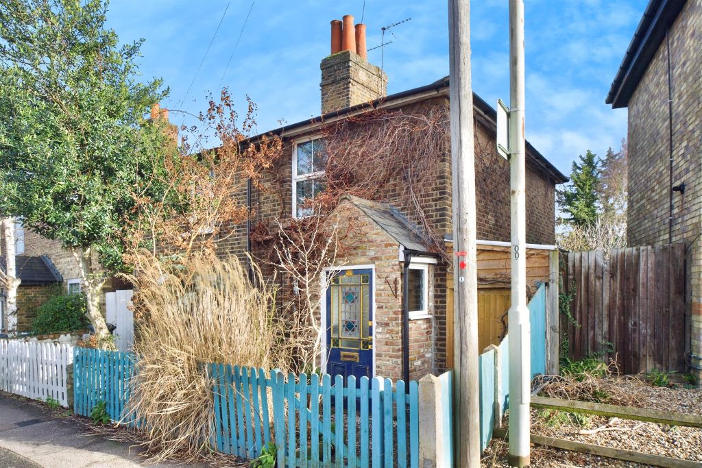 Property photo 1 of 17