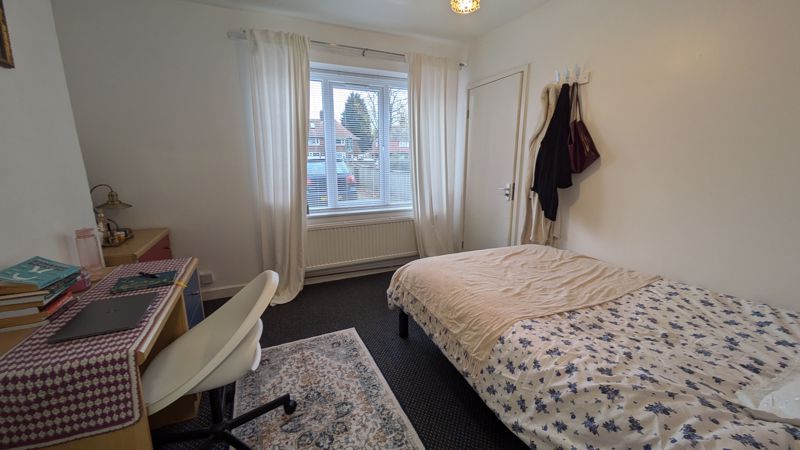 Property photo 2 of 12 Photo 6