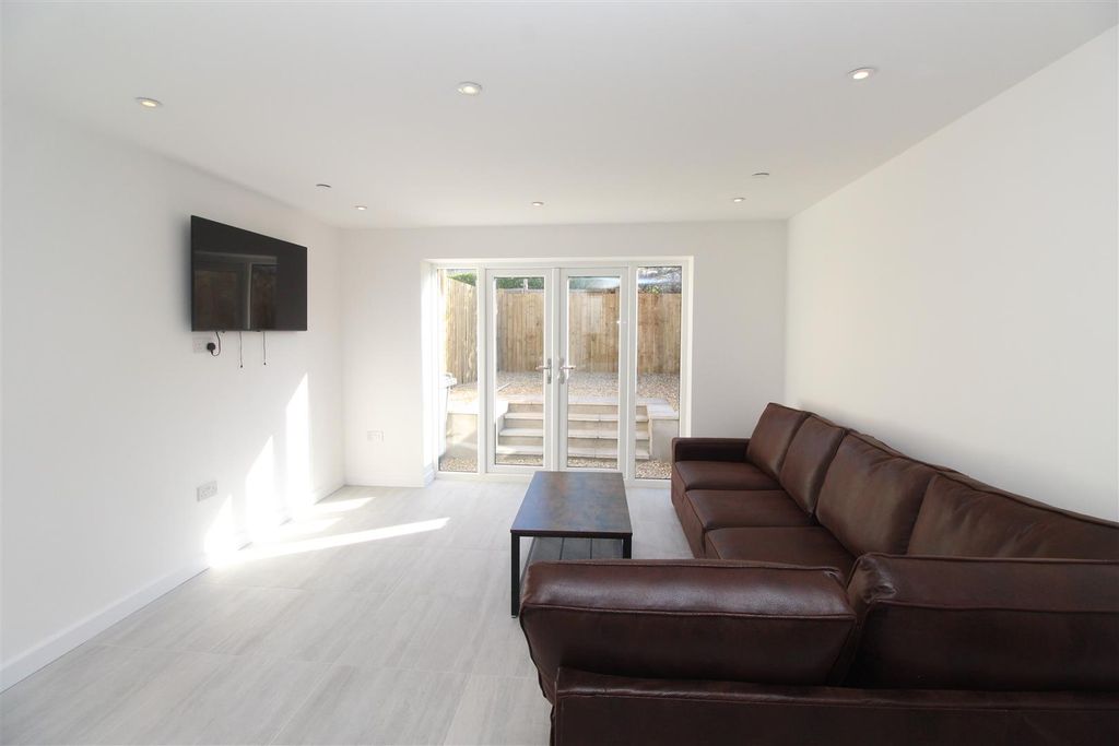 Property photo 2 of 15 Img_7297.Jpg