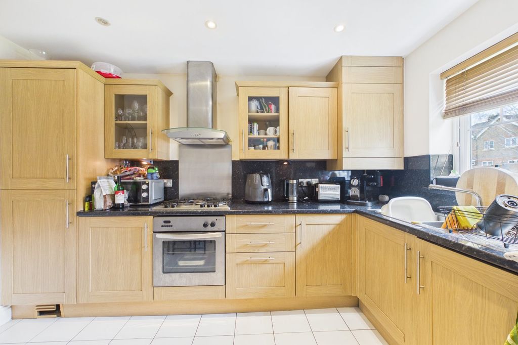 Property photo 3 of 9 Picture No. 18