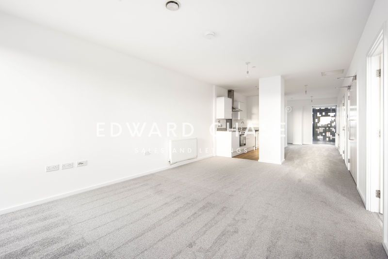 Property photo 3 of 18 Photo 16