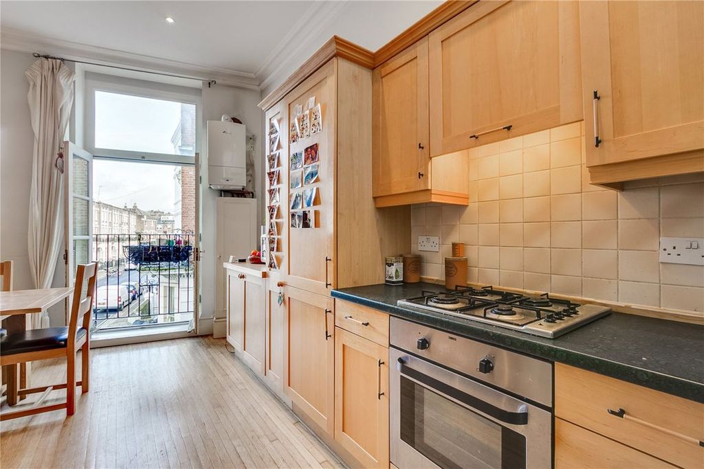 Property photo 2 of 5