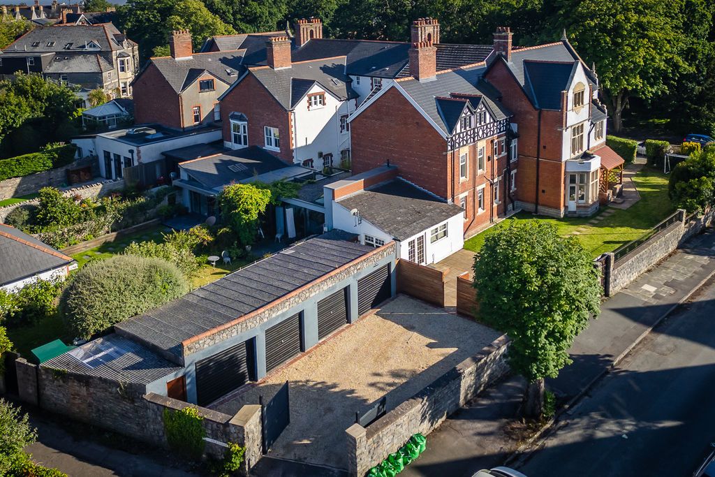 Additional image 24 of 6 bed end terrace house for saleVictoria Square, Penarth CF64