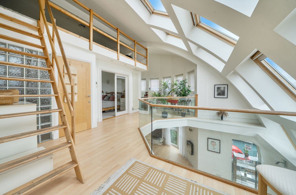 Property photo 3 of 21 1477337-20-6A2Ac9...