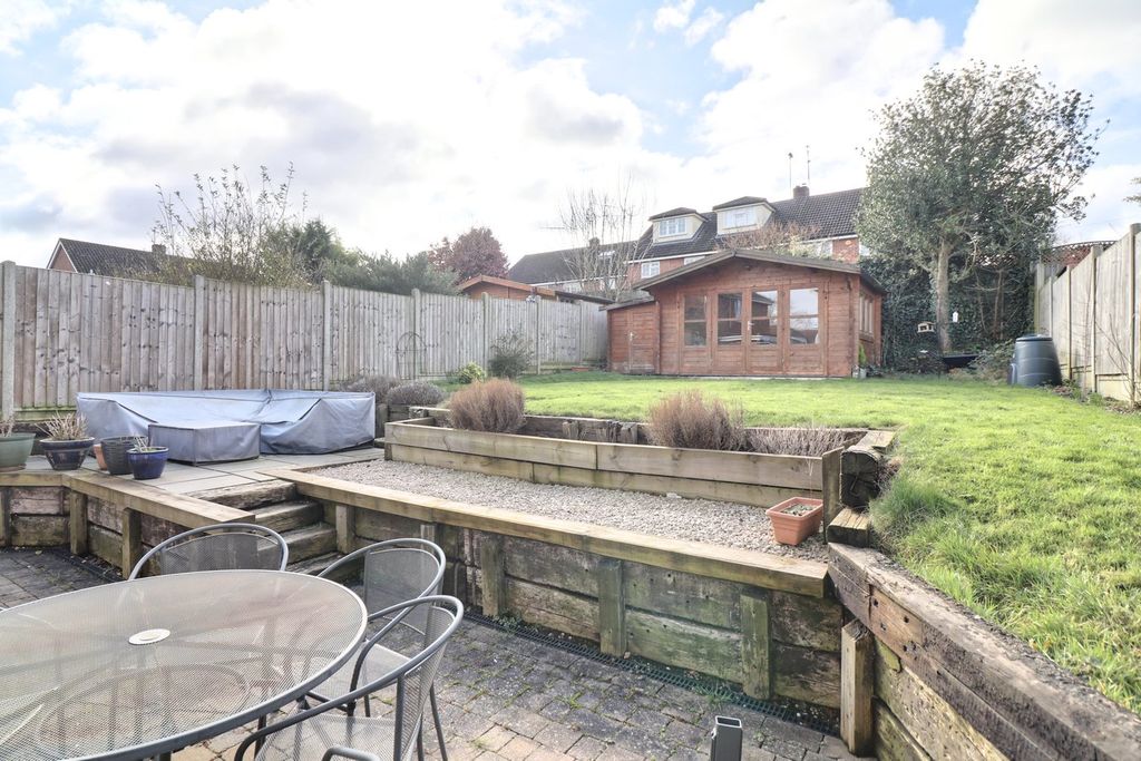 Property photo 3 of 14