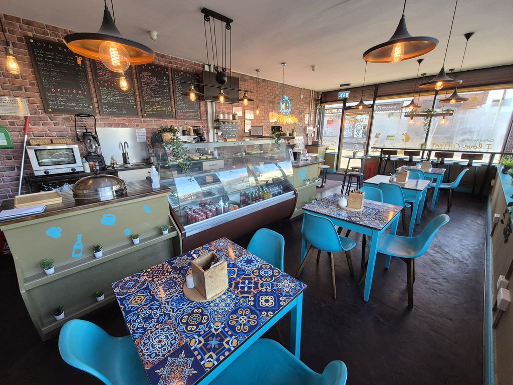 Property photo 3 of 16 Indoor