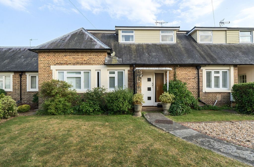 Property photo 1 of 37