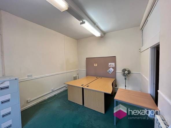 Property photo 2 of 4