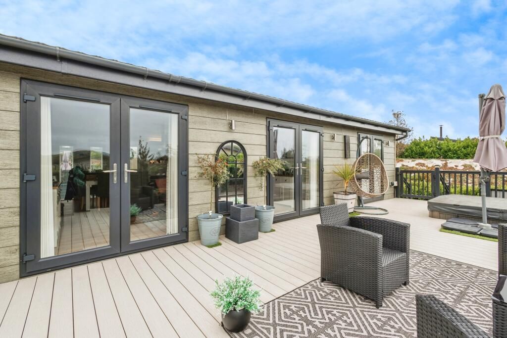 Property photo 3 of 22 6453656015Dad888E31A588342F630F1.Jpeg