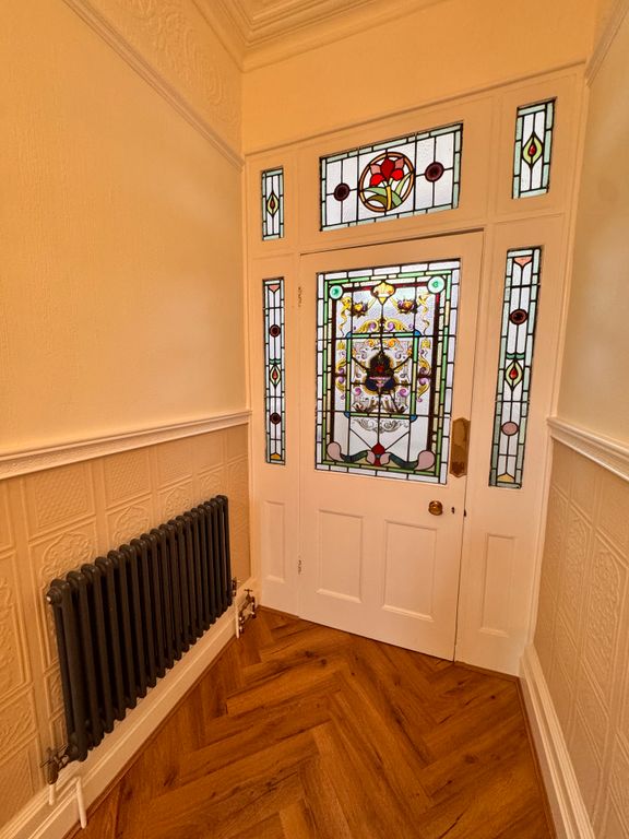 Property photo 3 of 41