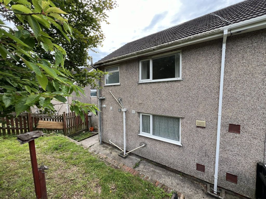 Property photo 1 of 12 Img_9095