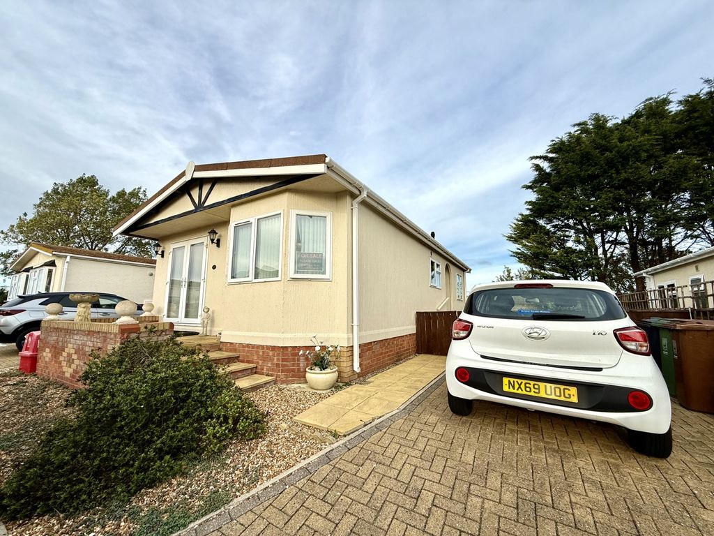 Property photo 1 of 11 Img_0573