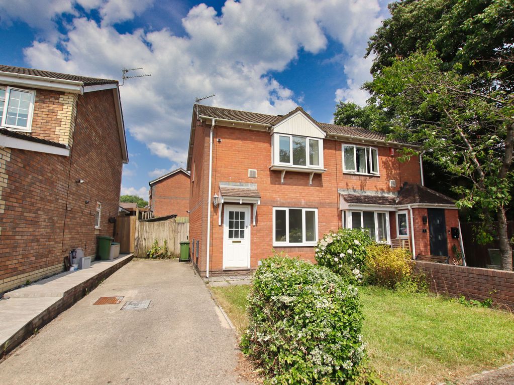 Property photo 1 of 9