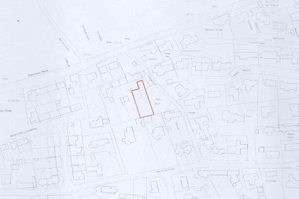 Property photo 2 of 4