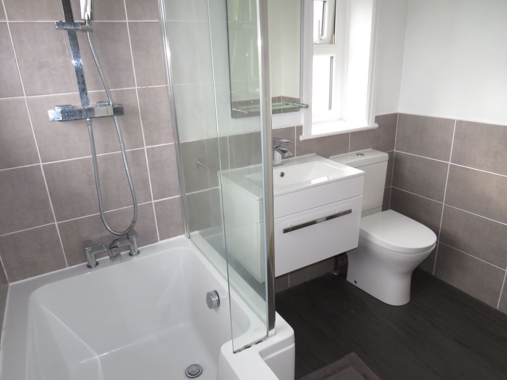 Property photo 3 of 11 Image