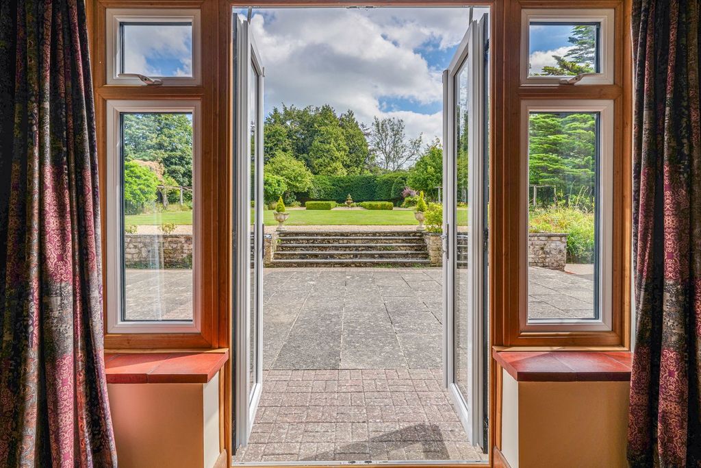 Additional image 8 of 6 bed detached house for saleSaint Hill Road, East Grinstead RH19