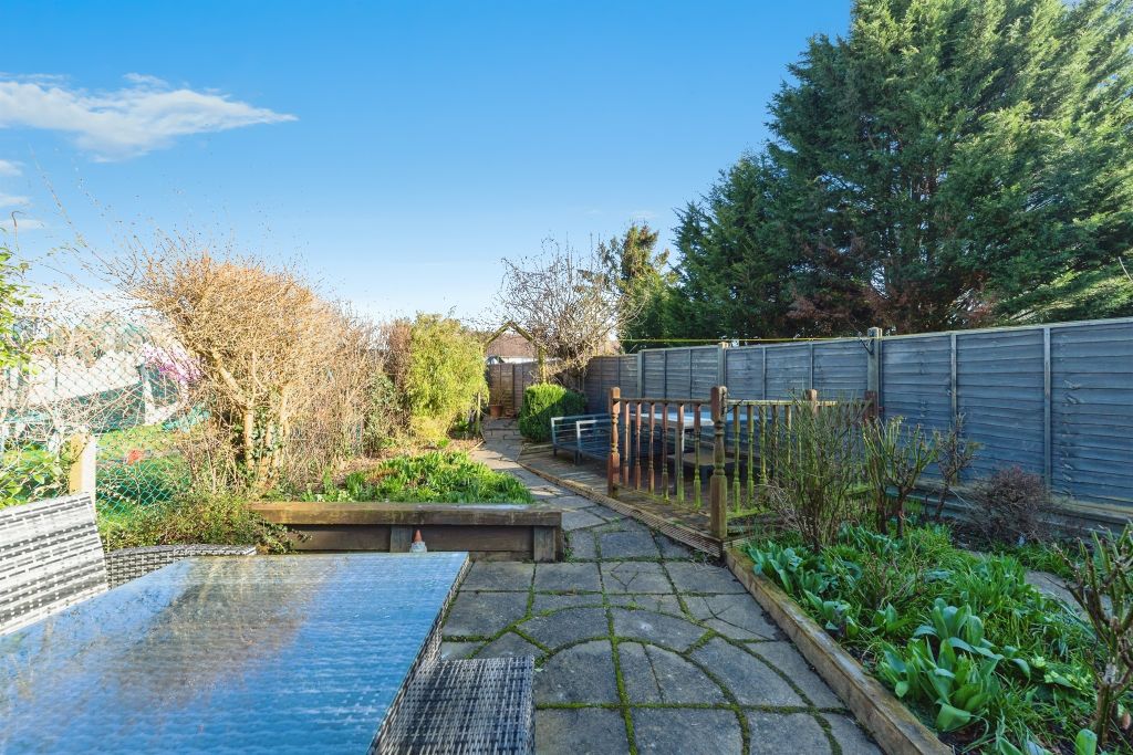 Property photo 3 of 32
