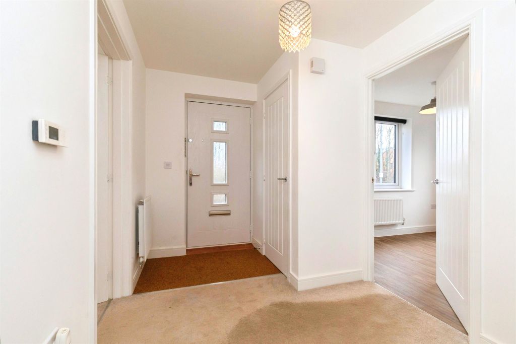 Property photo 2 of 21