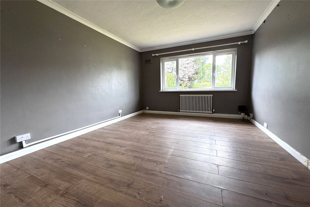Property photo 3 of 10 Living Room