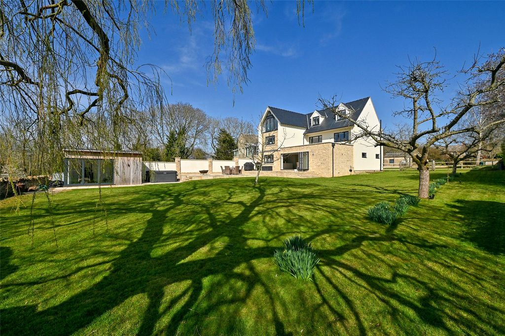 Property photo 2 of 14 Rear Elevation