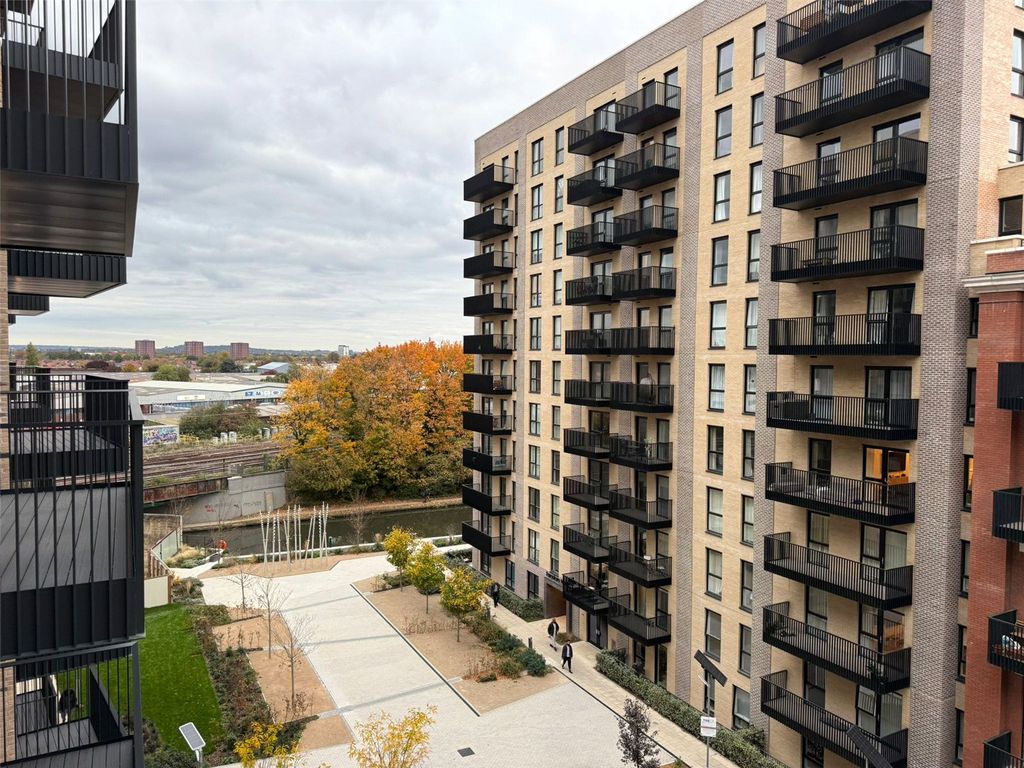 Property photo 1 of 10 Picture No. 29