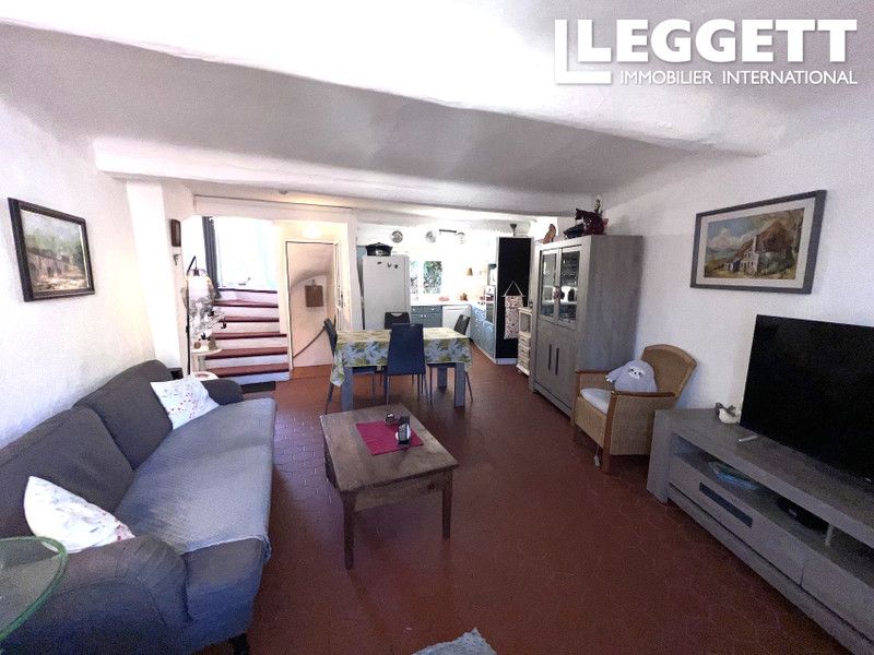 Property photo 3 of 10