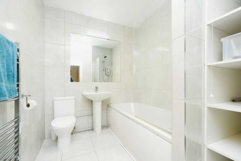 Additional image 11 of 5 bed detached bungalow for saleSwan Meadow, Pewsey SN9