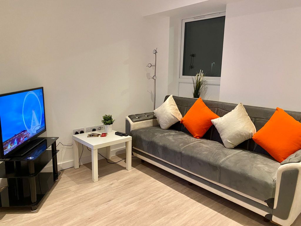 Property photo 2 of 16