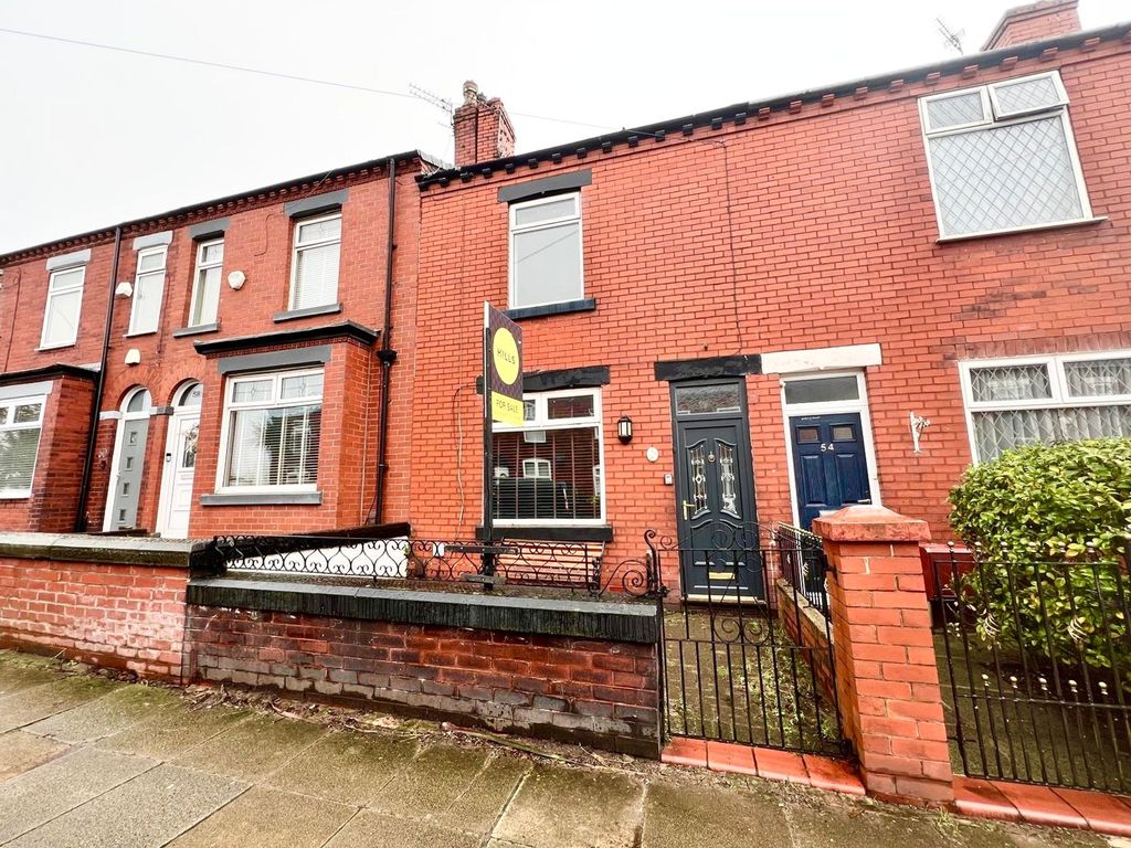 Property photo 2 of 19