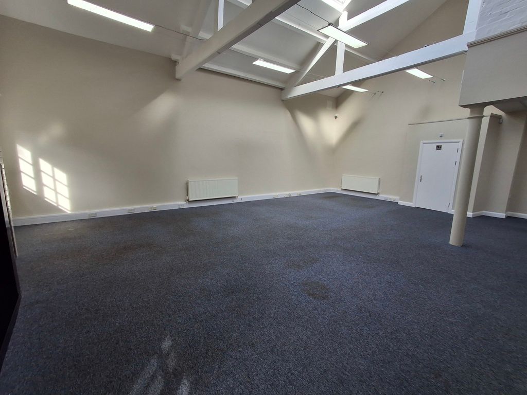 Property photo 3 of 4 Photo 7