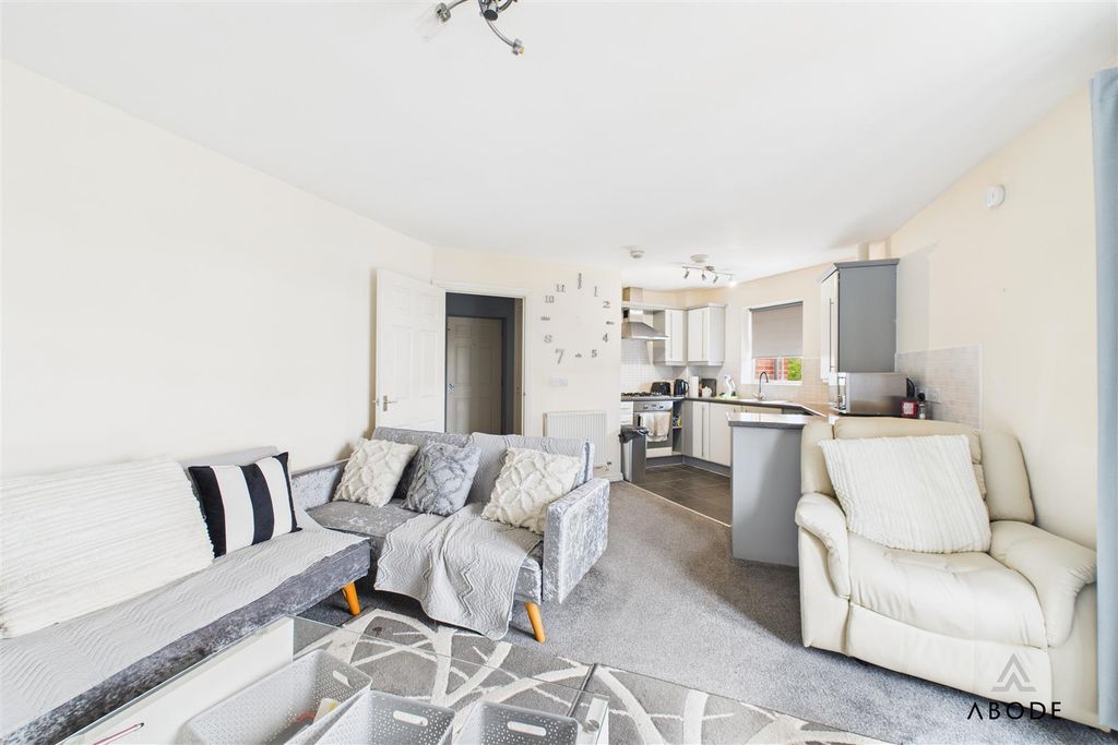 Property photo 3 of 10 Cam01882G0-Pr0199-Still009.Jpg