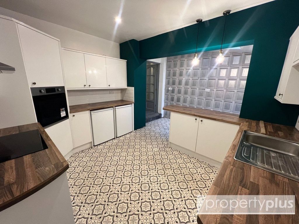 Property photo 3 of 16 Picture No. 15