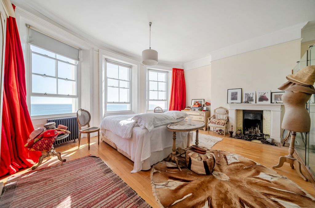 Additional image 8 of 2 bed flat for salePercival Terrace, Brighton, East Sussex BN2