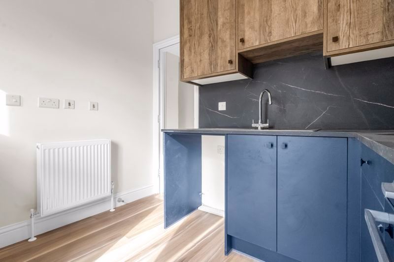 Property photo 3 of 5 Photo 3